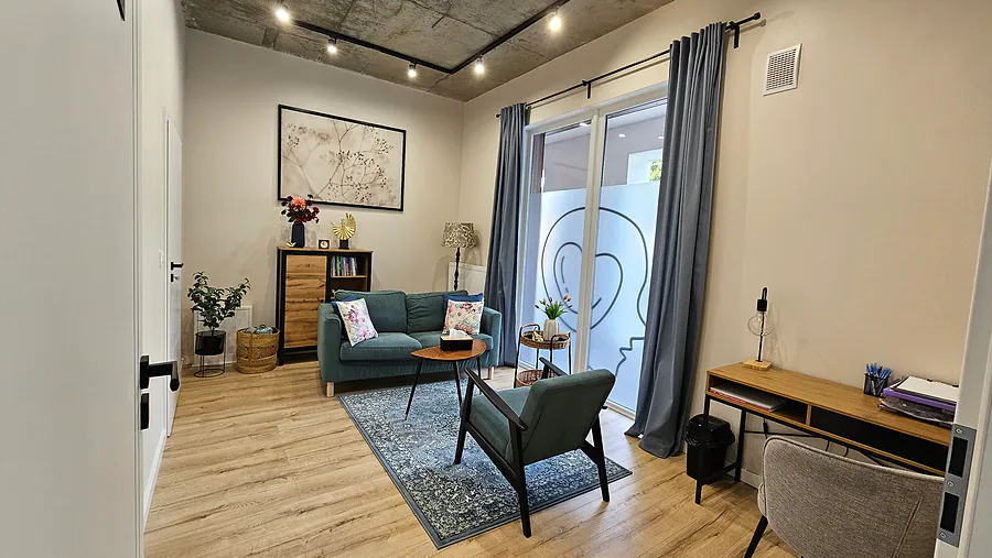 Mniejszy gabinet 15 m²